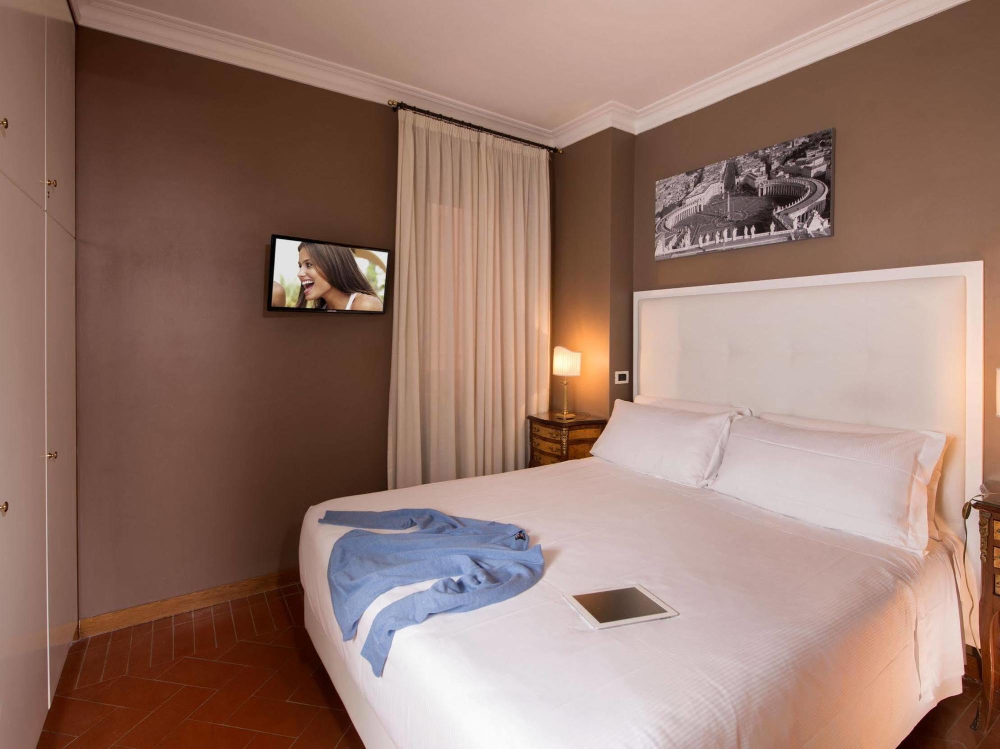 Astrid Roma Suites Exterior foto